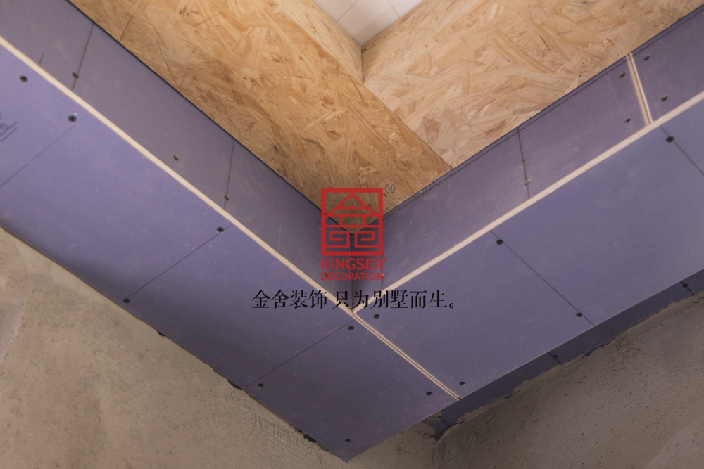 國賓壹號158平米歐式風(fēng)格裝修施工現場(chǎng)